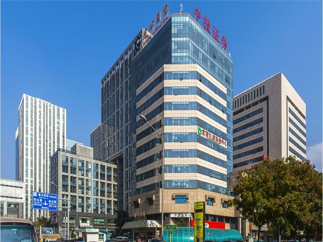 镇江铝蜂窝金属隔断墙